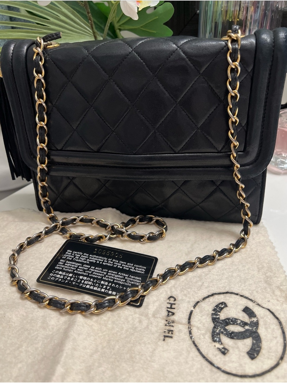 Vintage Chanel Black Lambskin Tassel Flap Bag 24k Gold HW - Black card/dust bag
